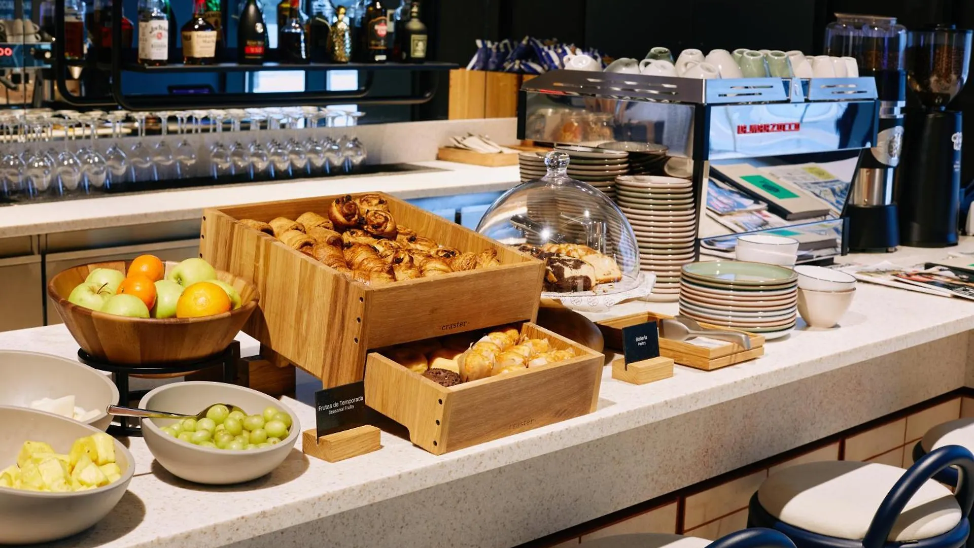 The Social Hub San Sebastian Extended Stay 3*,  Spanje